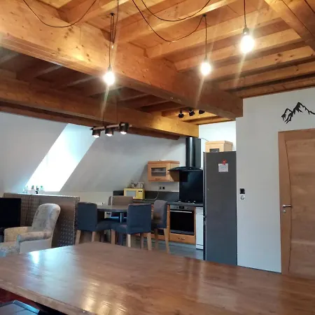 La Montagne * Le Bourg-dʼOisans
